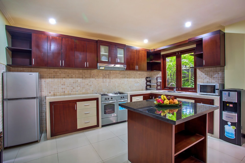 Tiga Samudra Villa 6/50