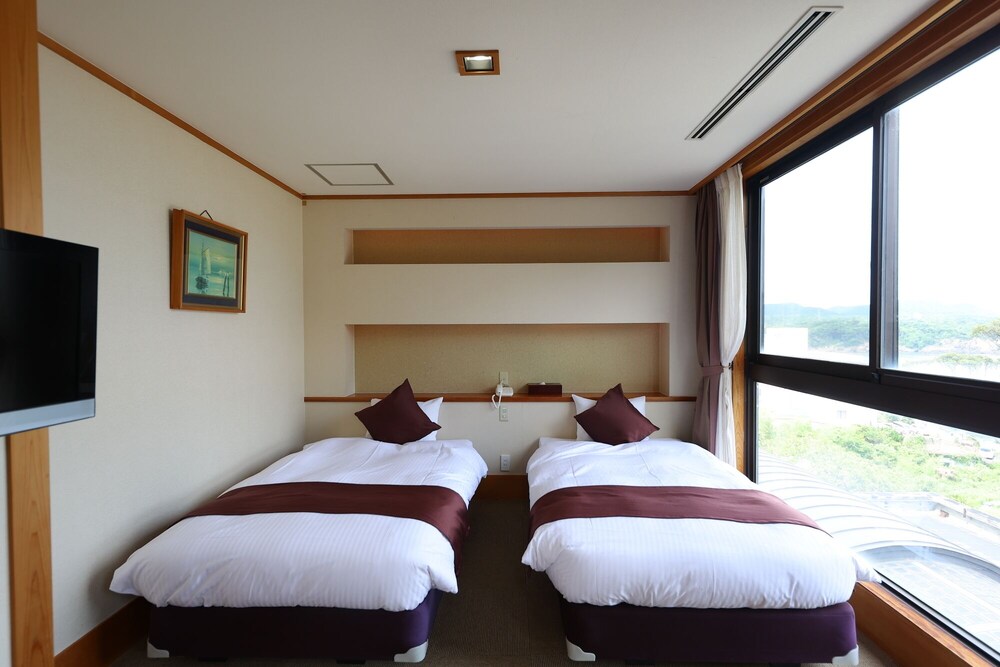 Deluxe, Twin Beds, 5 Futon Beds, Outdoor Bath