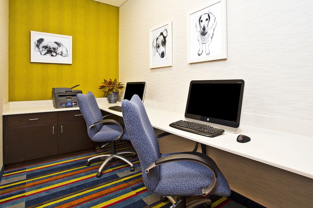 Holiday Inn Express & Suites Ann Arbor West, an IHG Hotel 35/43