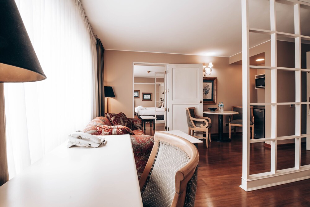 Suites Del Bosque 53/73