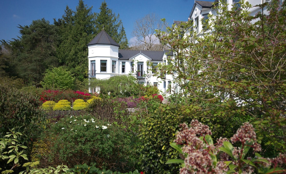 Seaview House Hotel 35/39