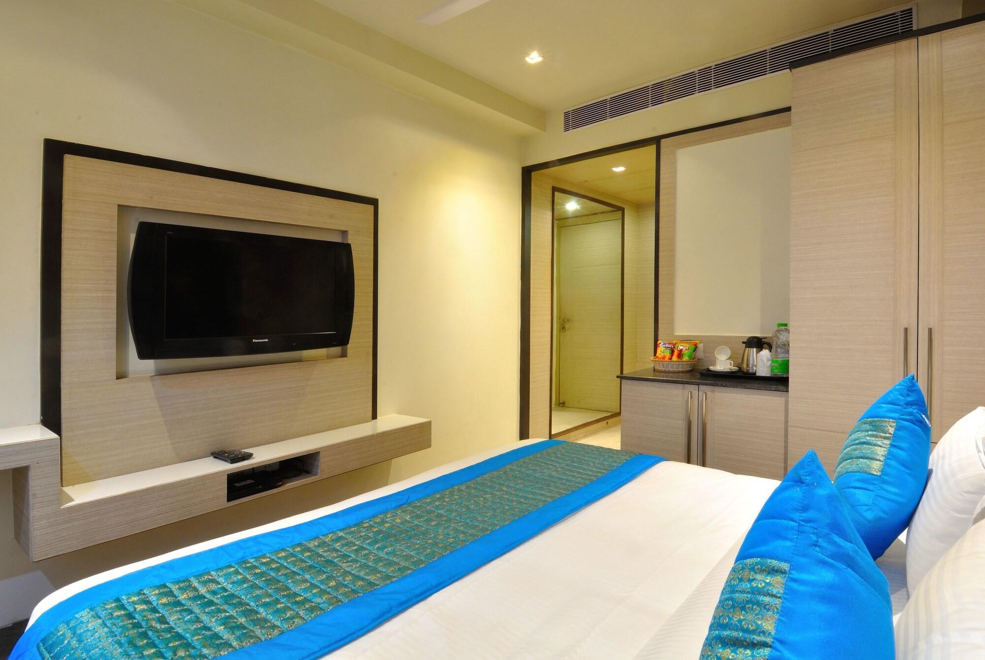 Hotel Royal Grand 16/25