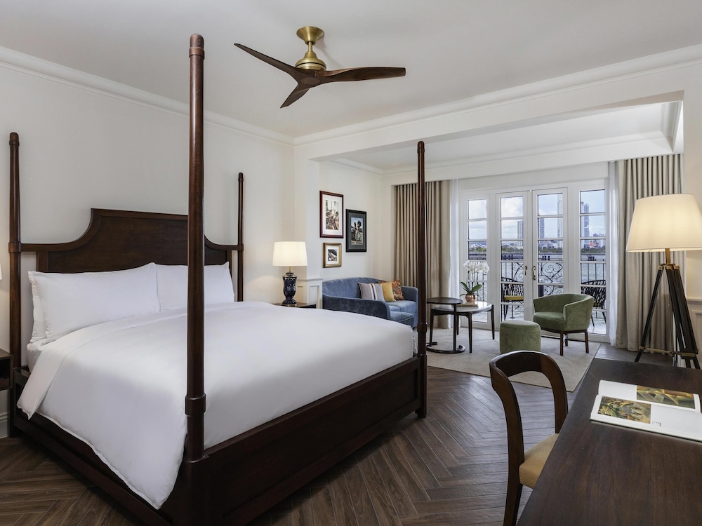 King Bed, Ocean Front, Balcony