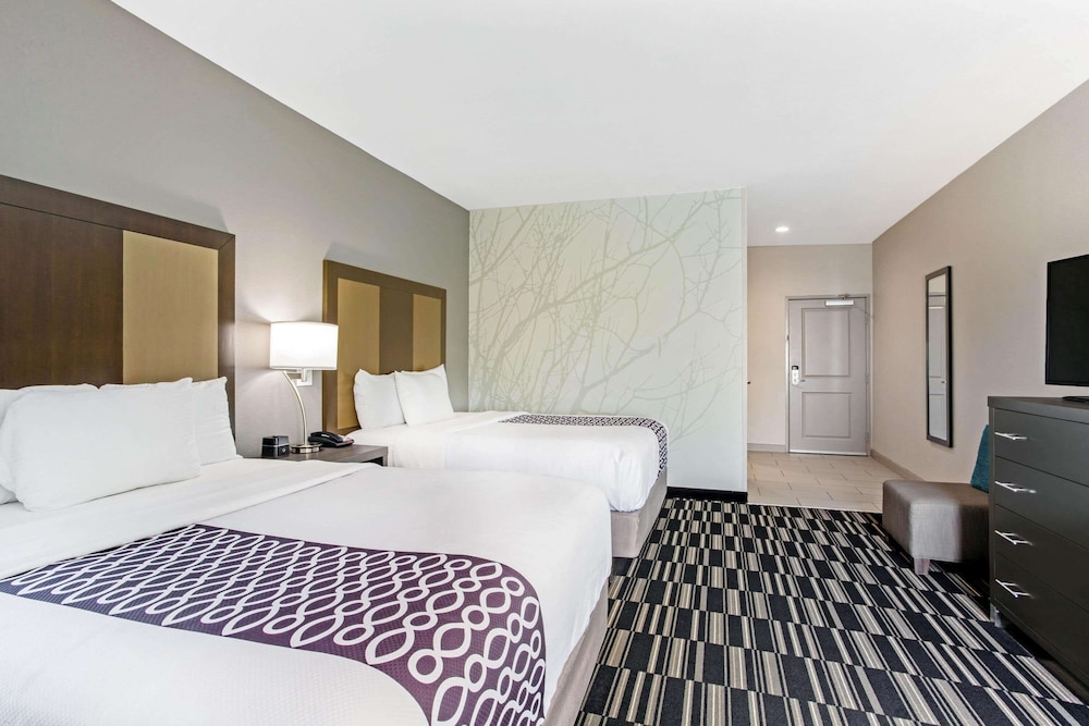 La Quinta Inn & Suites by Wyndham Sweetwater East 16/41