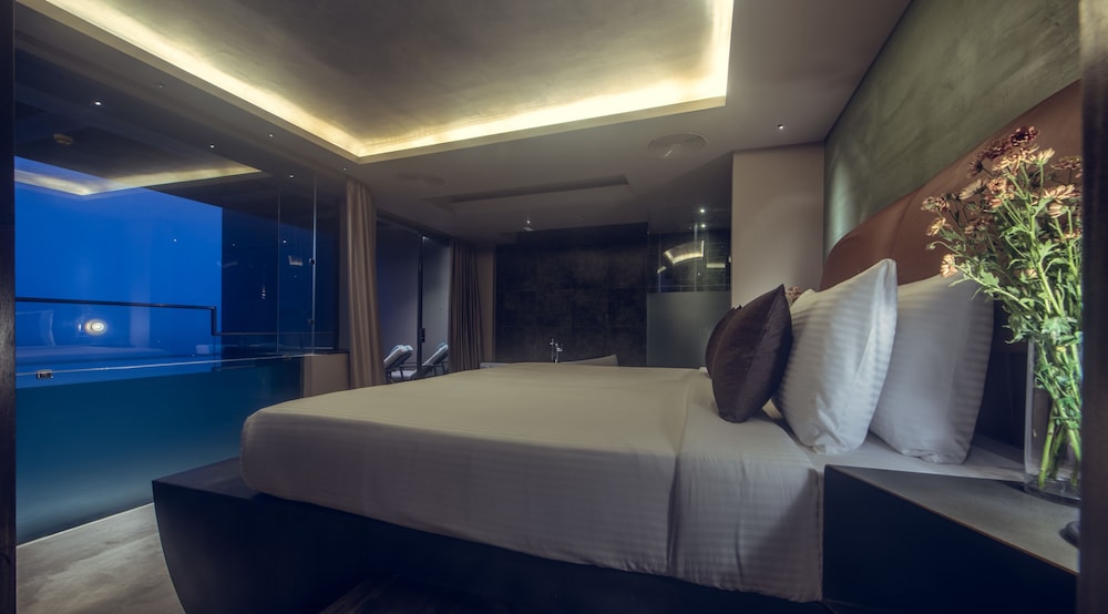 Pledgescape Negombo 17/50