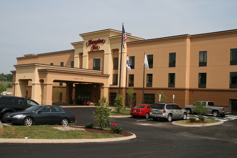 Hampton Inn Dandridge, TN 43/46