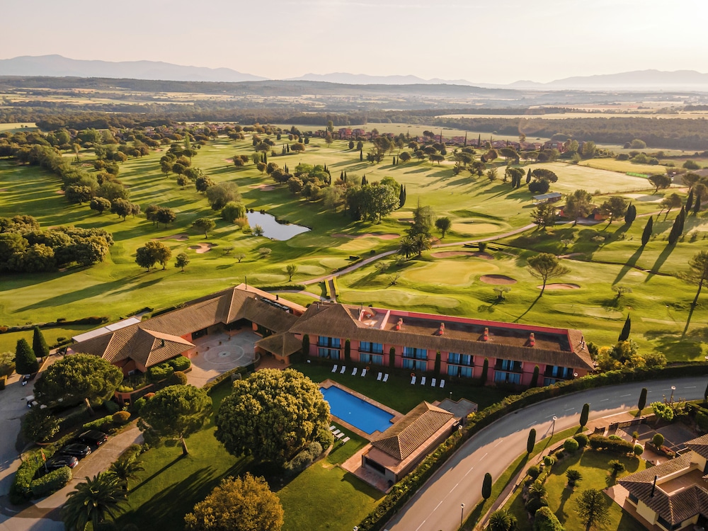 Torremirona Golf & Spa Resort 34/37
