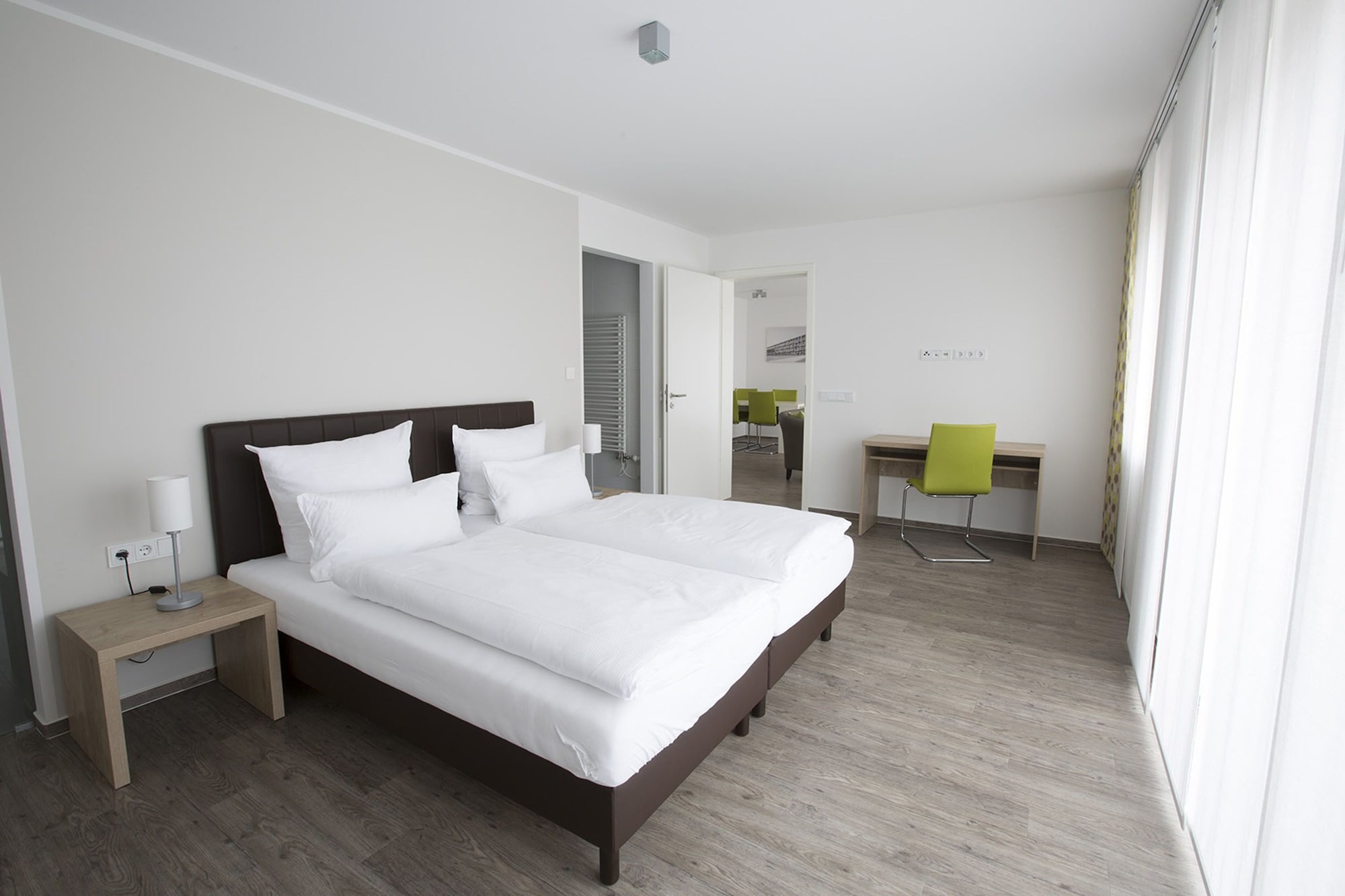 1 BEDROOM, SUPERIOR, APARTMENT, SINGLE, TWIN BEDS, BATHTUB
