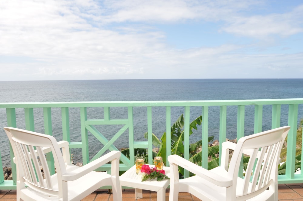 BIRD ROCK BEACH HOTEL 9/47