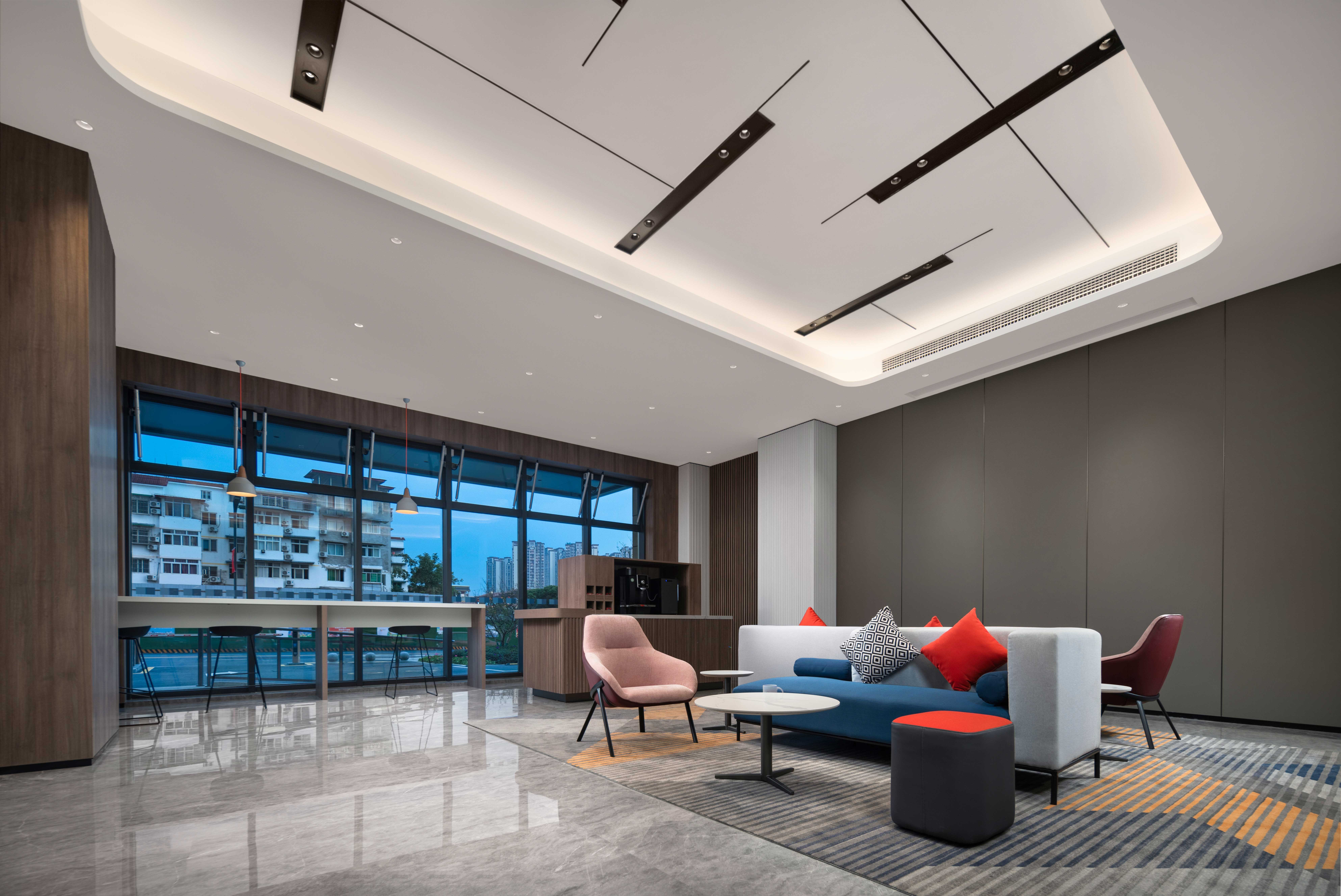 Holiday Inn Express Mianyang Sci-Tech City 42/51