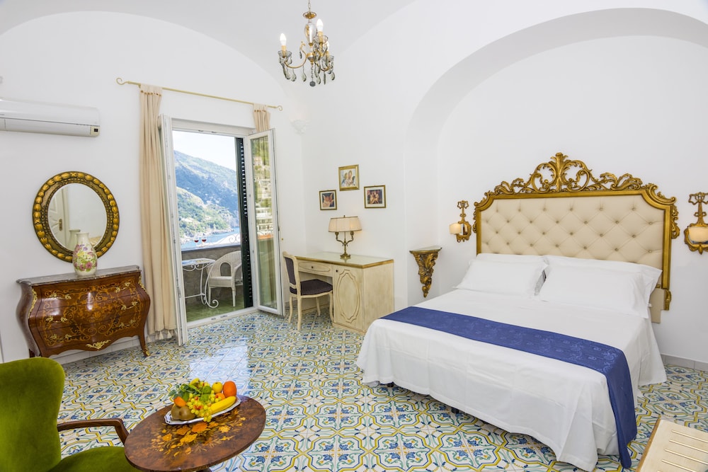 ROOM, DOUBLE BED, SEA VIEW