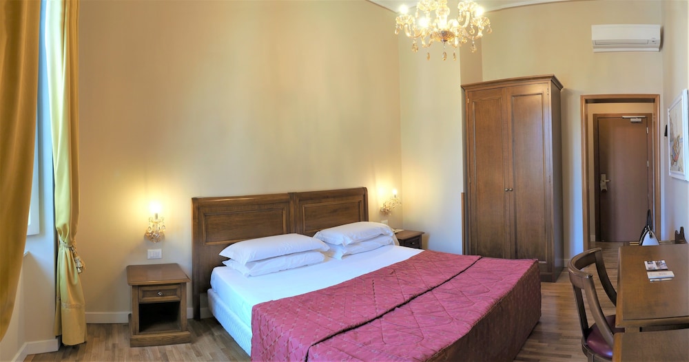 Hotel Europa 20/64