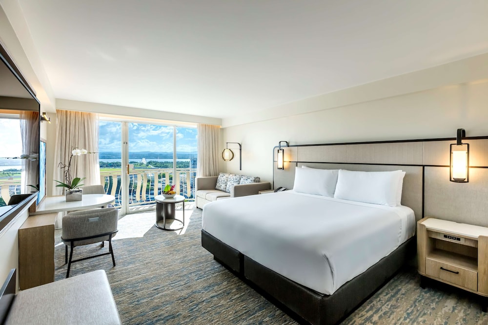 ROOM, KING BED, CITY VIEW, ACCESSIBLE