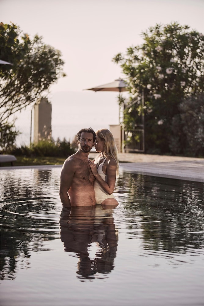 The Olivar Suites 46/50
