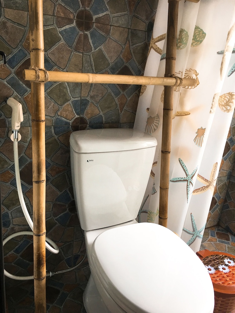 Halo Bay Homestay 35/39