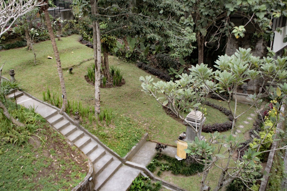 Argasoka Bungalows 72/77