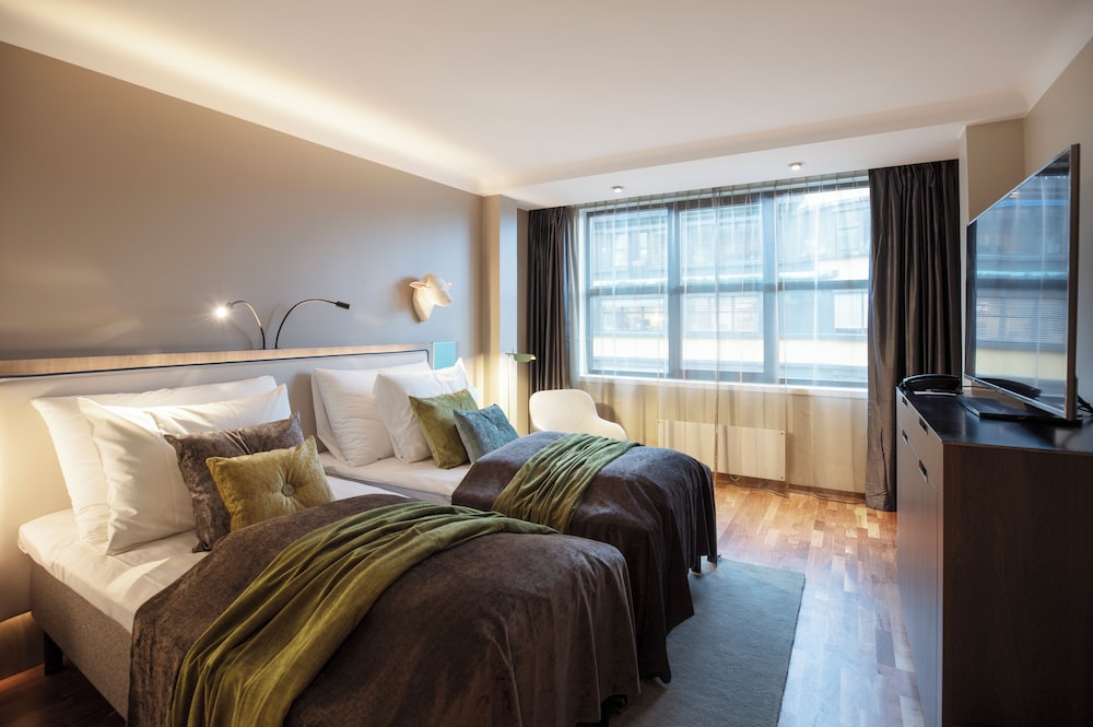 STANDARD, TWIN BEDS