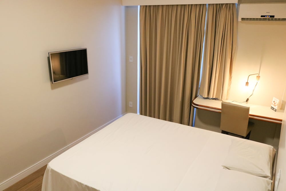 ANTONIUS IMPERIAL HOTEL 19/39