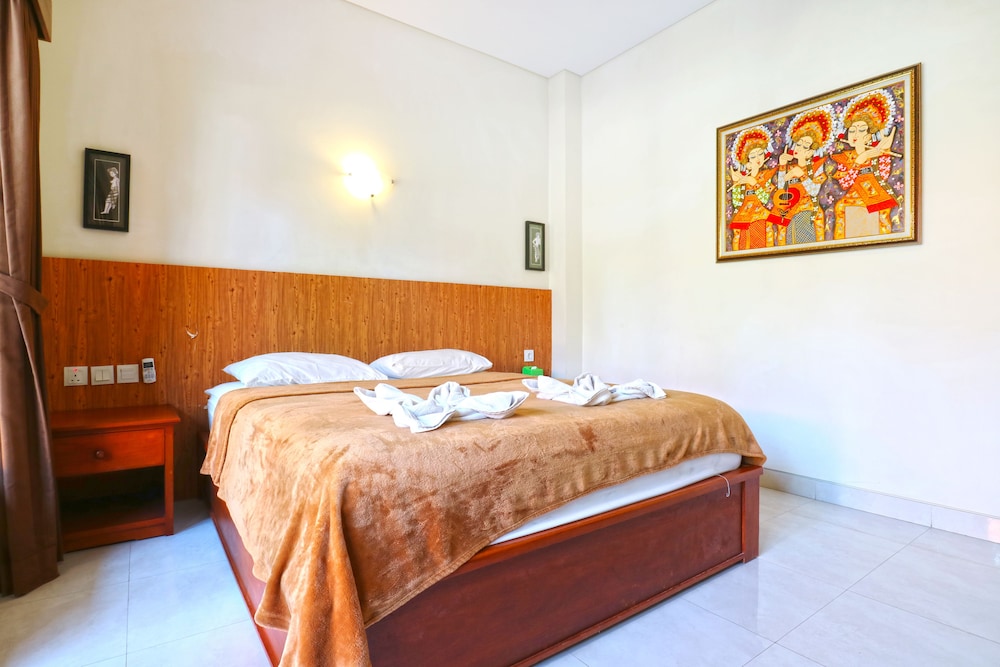 Gora Beach Inn 18/53