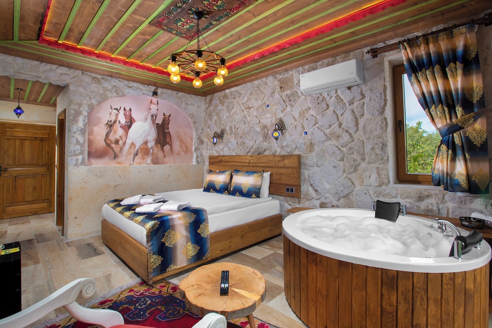 Cappadocia Fiesta Stone House 5/23