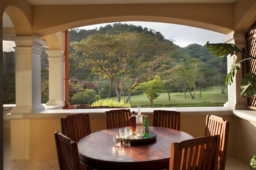 Stay in Costa Rica 25/33