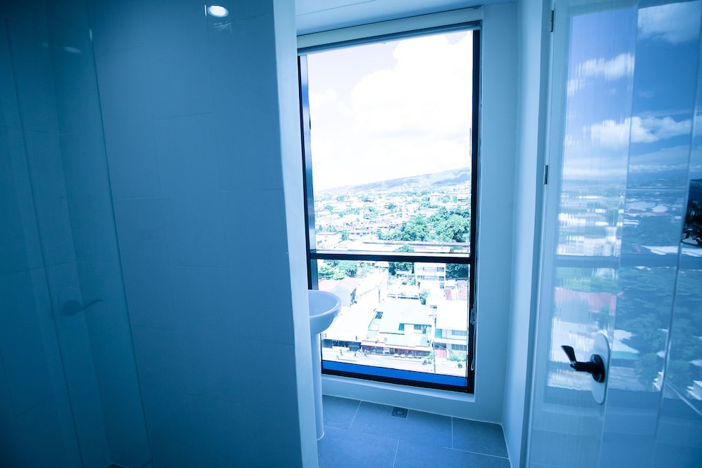 CITY POD HOTEL 28/40