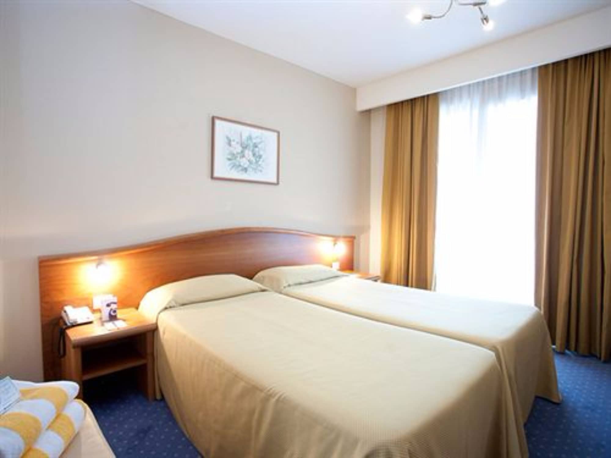 CLASSIC, DOUBLE BED