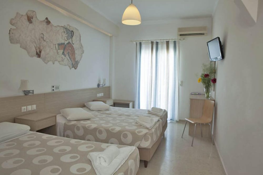 Hippocampus Hotel 13/72