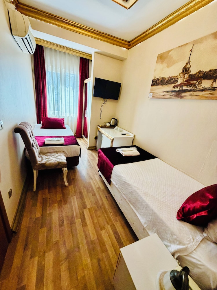 Marmara Deluxe Hotel 37/72