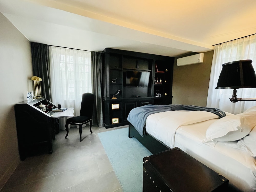 Moulin Royale 26/76