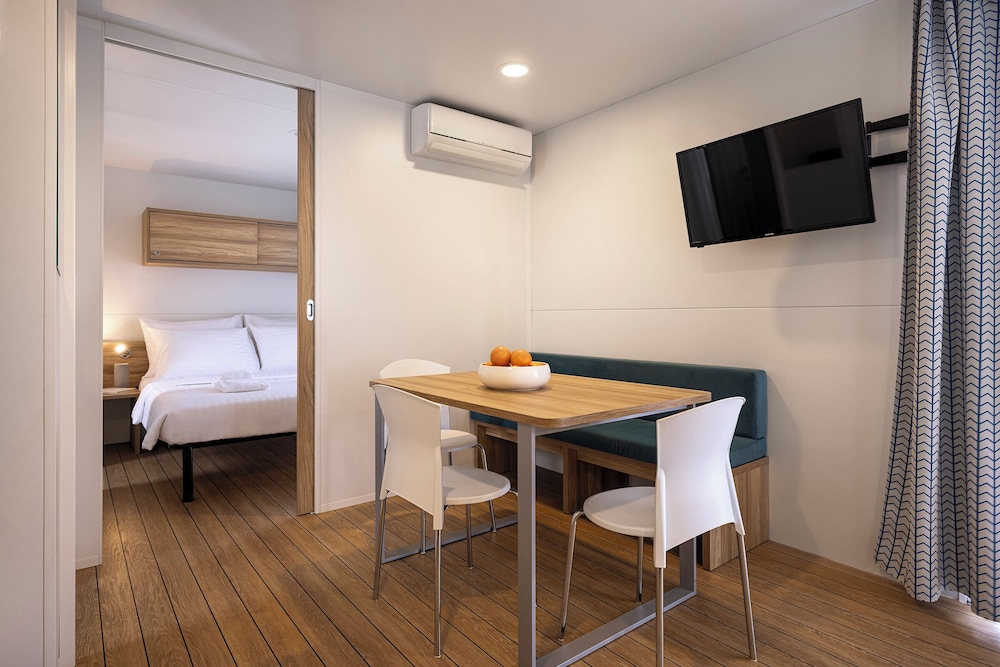 Mobile Homes Vestar 27/50