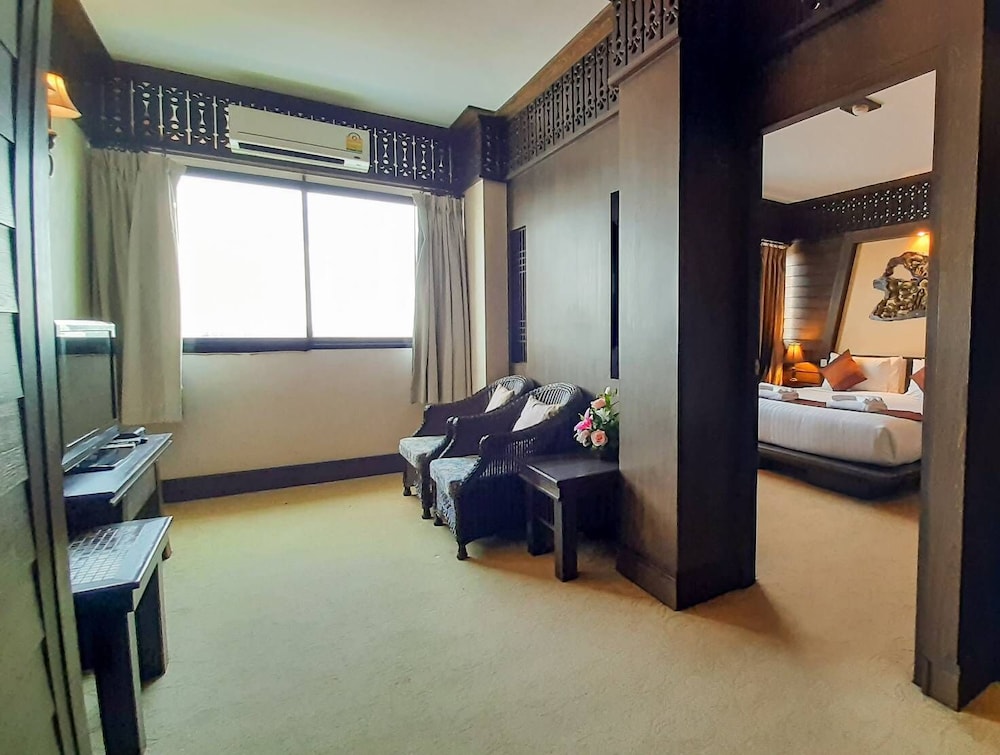 RueanPhae Royal Park Hotel 33/50