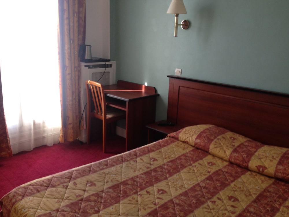 HOTEL DU SQUARE D ANVERS 24/50