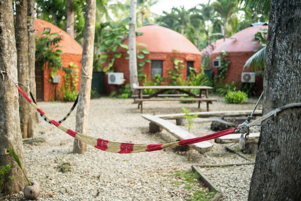 Panglao Chocolate Hills Resort 53/62
