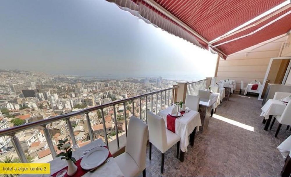 Hotel Ikram El Dhayf 52/55