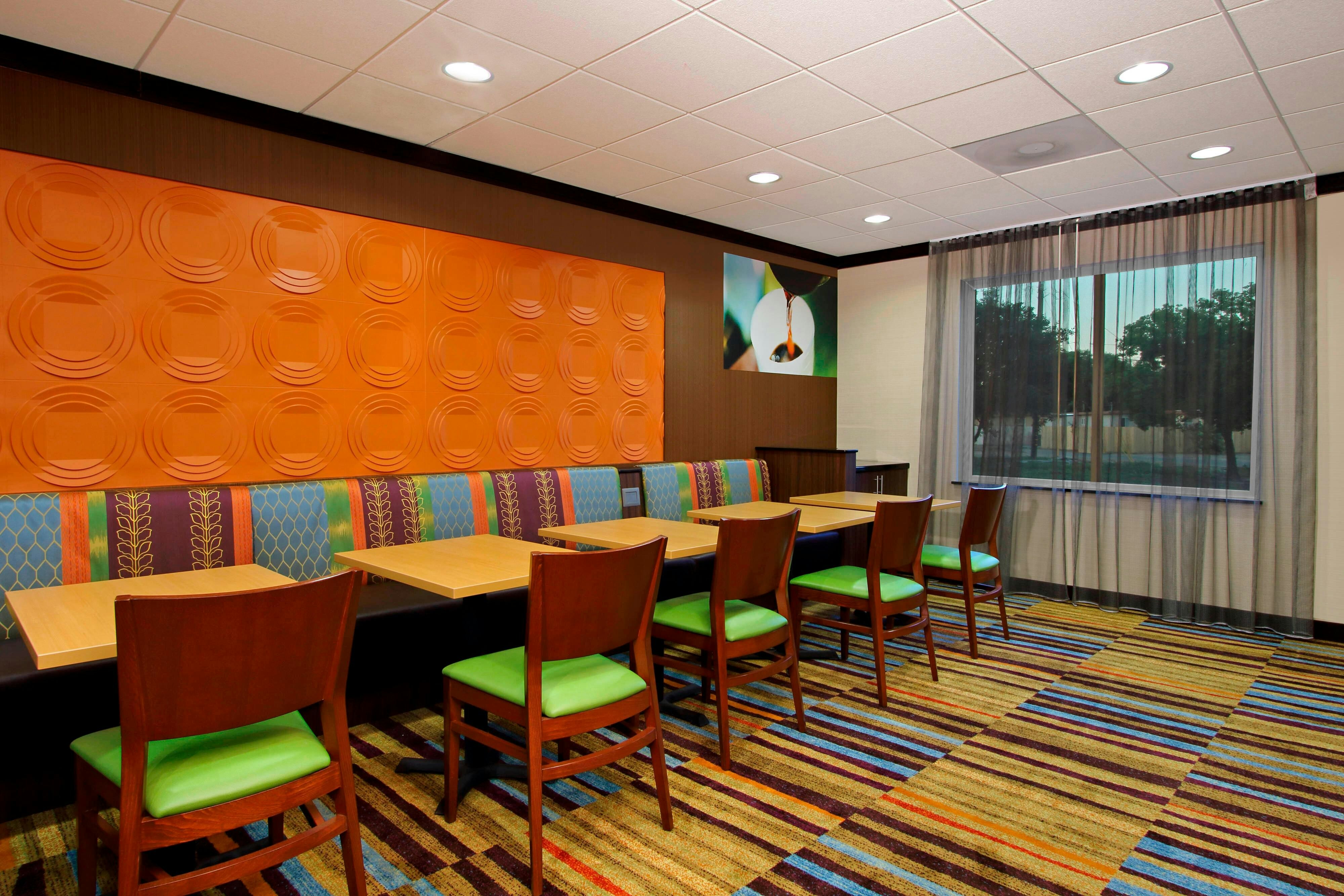 Fairfield Inn Suites By Marriott Fresno Clovis 32/36