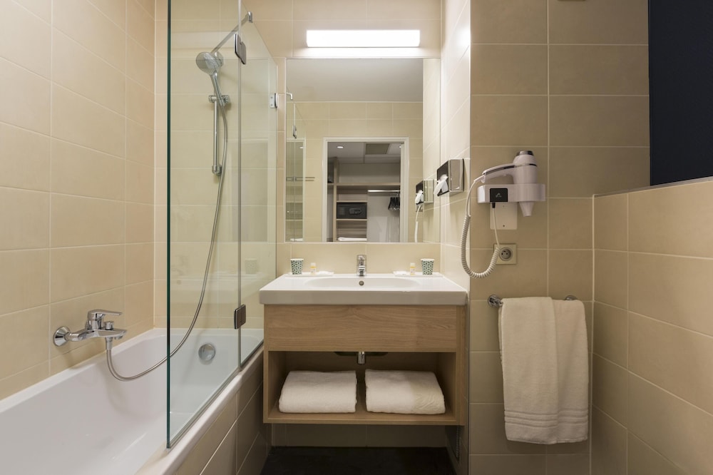 Hotel Kyriad Strasbourg 53/54