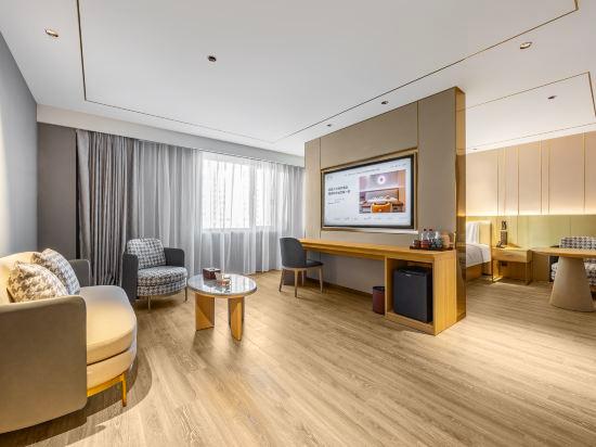 Orange Hotel (Beijing South Railway Station Muxiyuan Subway Station) 26/31