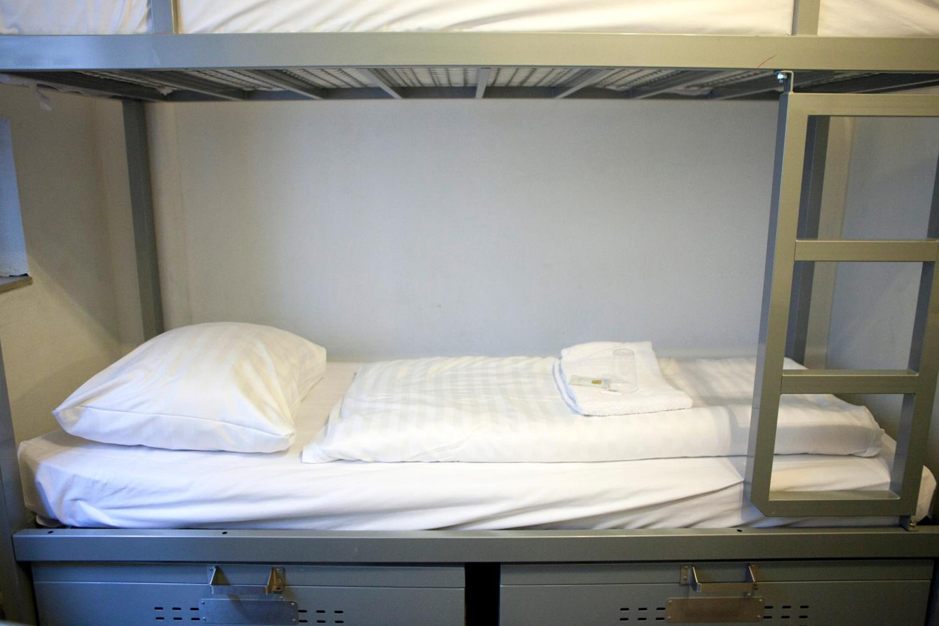 Private, 6 Beds, 3 Bunk Beds