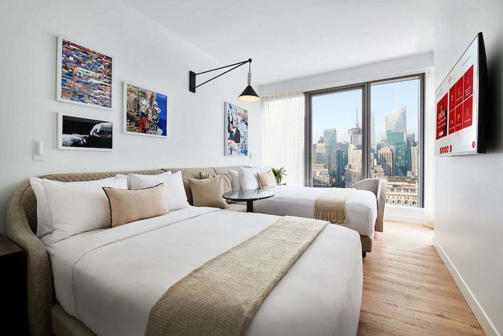 ROOM, 2 DOUBLE BEDS