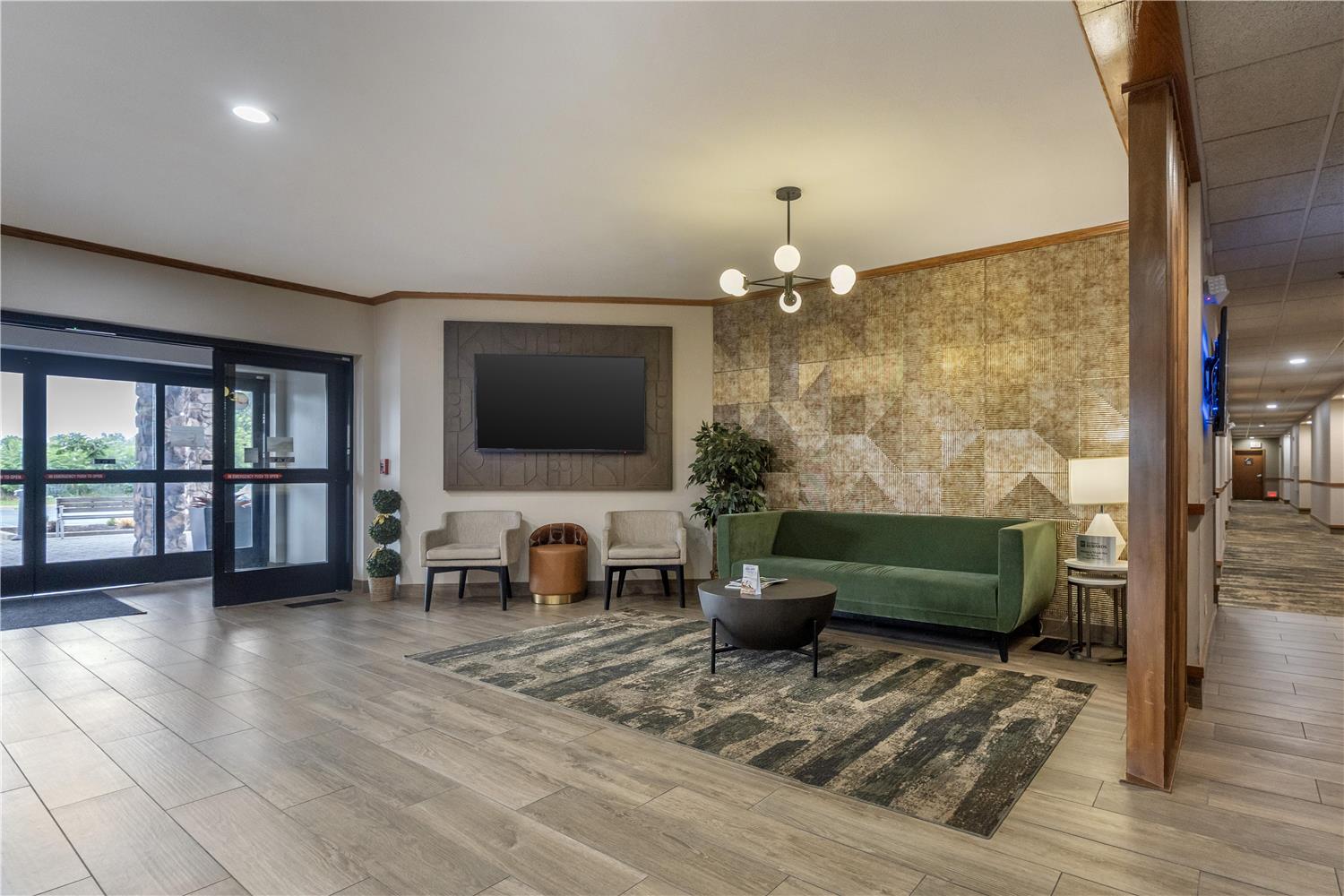 Best Western Fremont/Angola I-80/90 Toll Road 11/19