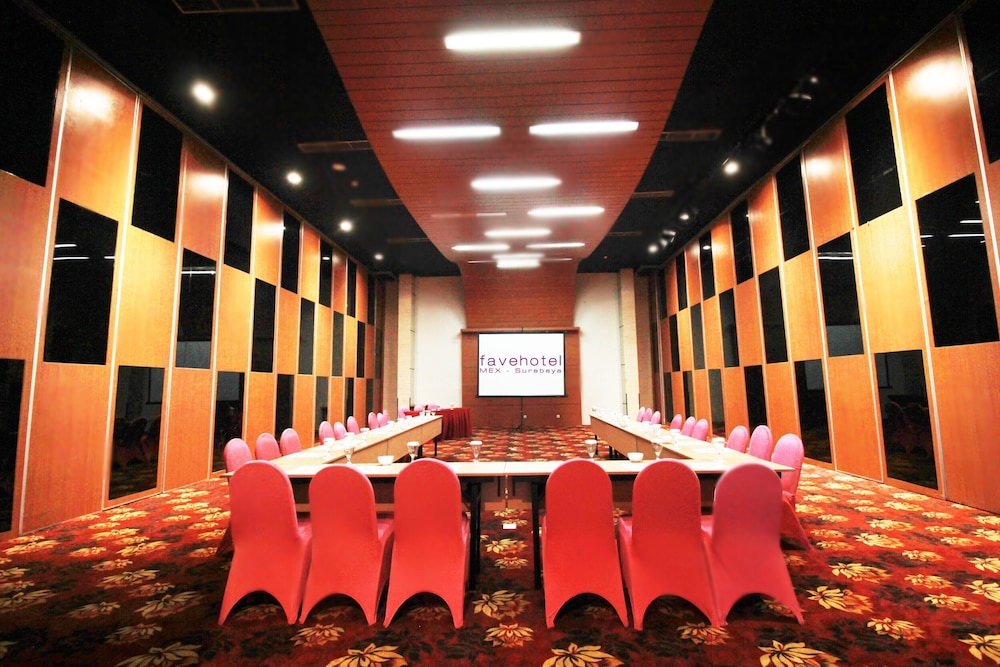favehotel MEX Tunjungan Surabaya 29/32
