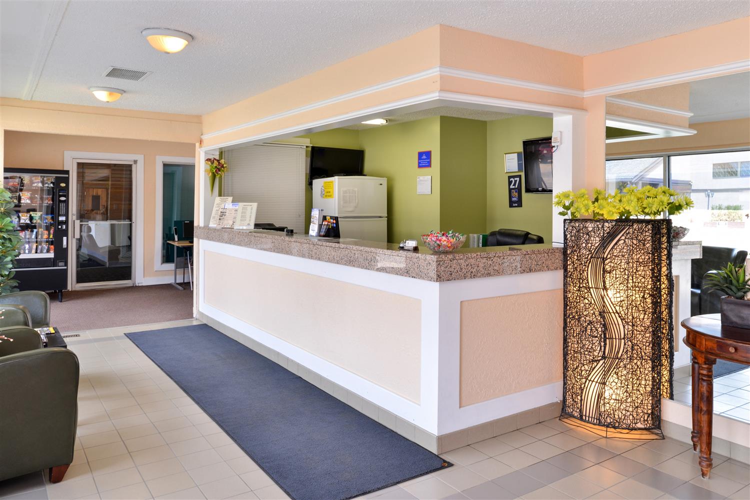 Canadas Best Value Inn Whitecourt 5/51