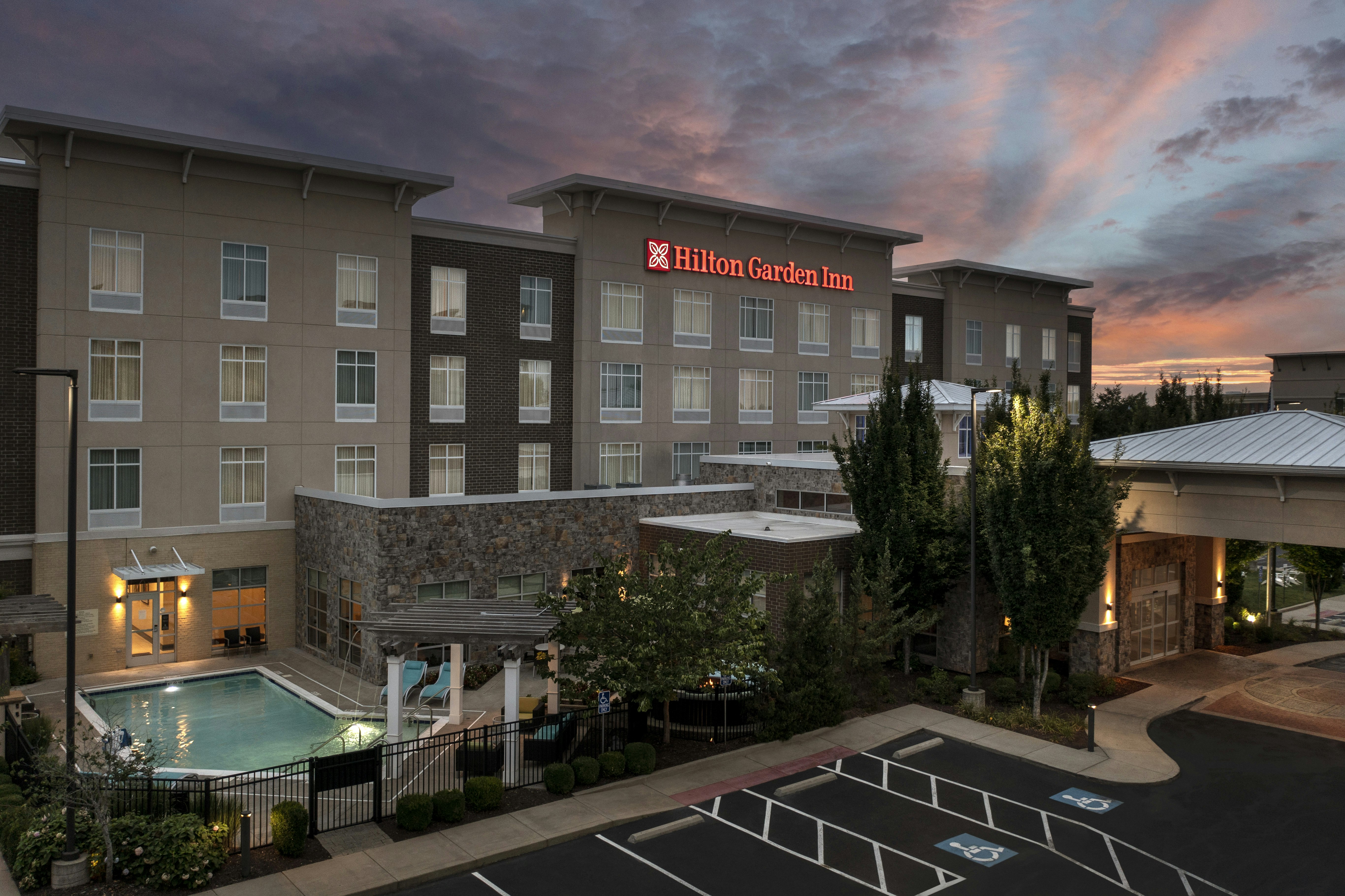 Hilton Garden Inn Murfreesboro 2/72