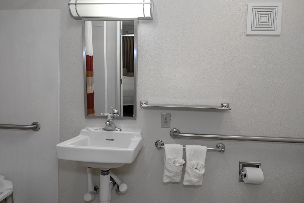 Red Roof Inn Aberdeen 20/26