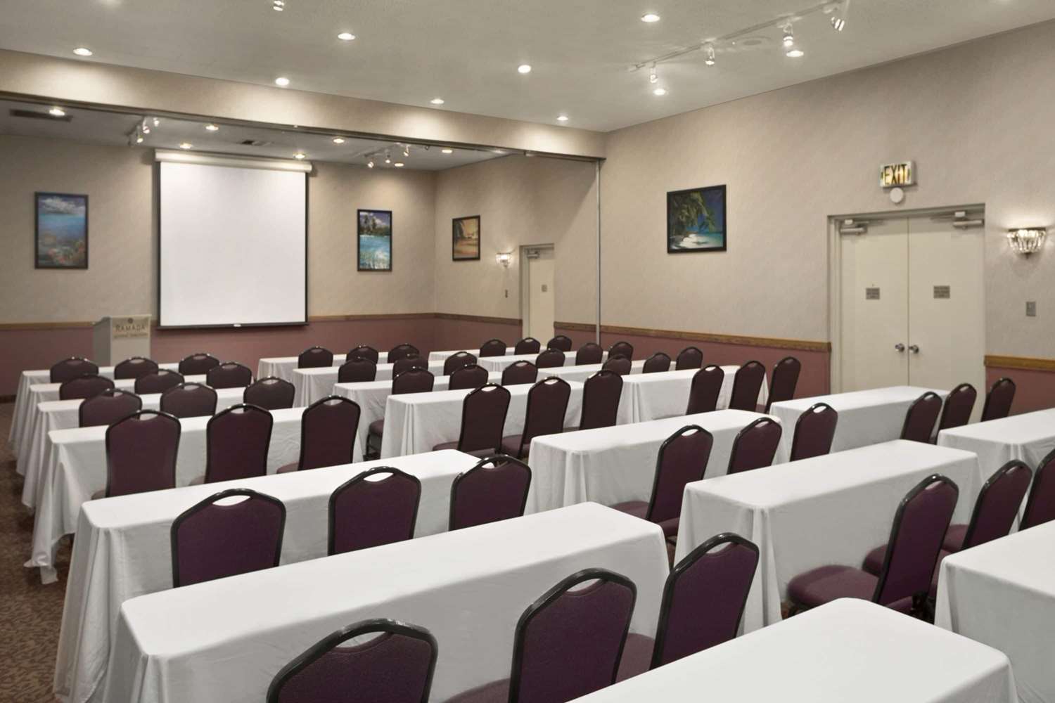Ramada By Wyndham Grand Junction 49/58