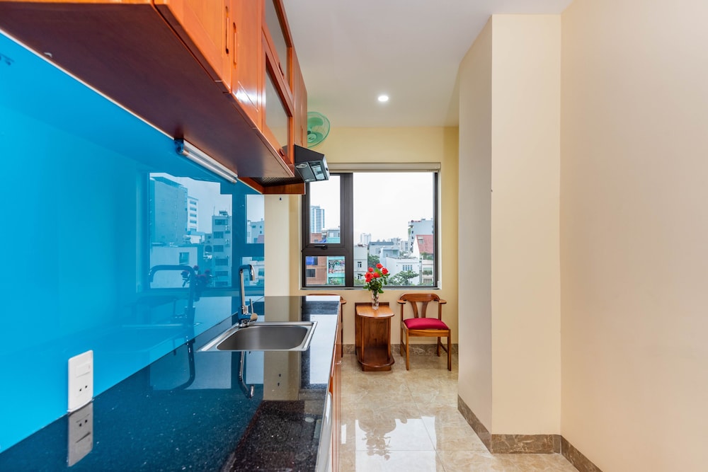 An Thuyen Hotel 12/48