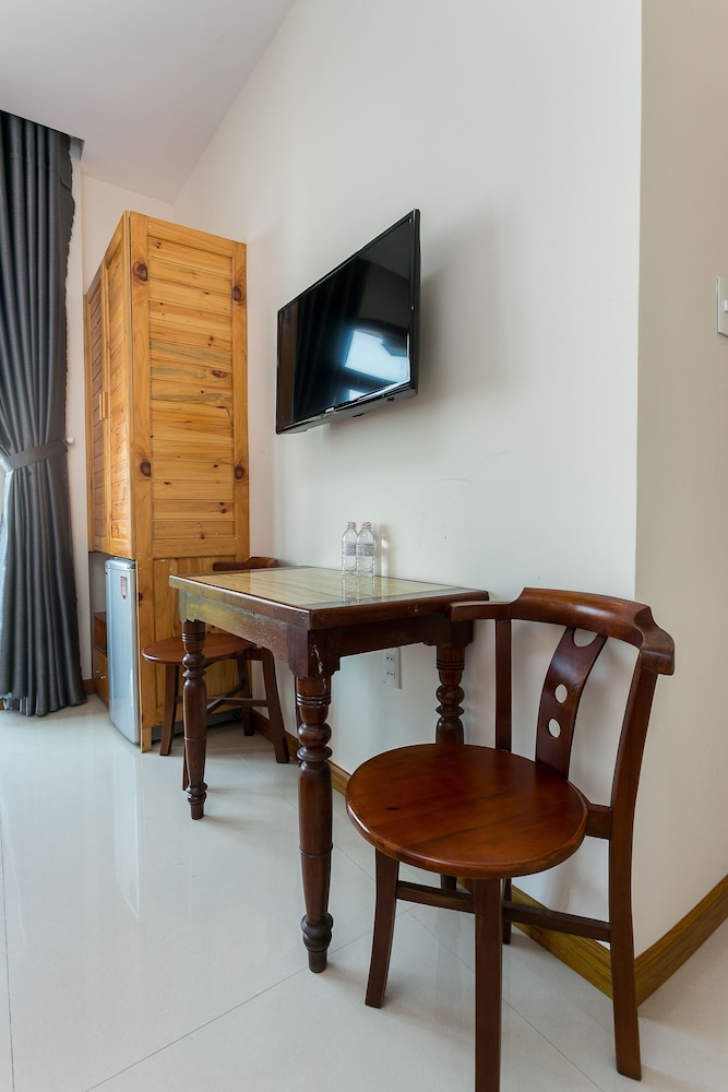 Sunshine Beach Hotel 37/50
