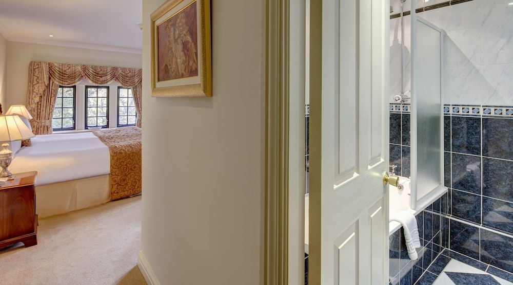 NAILCOTE HALL HOTEL AND GOLF CLUB 30/80