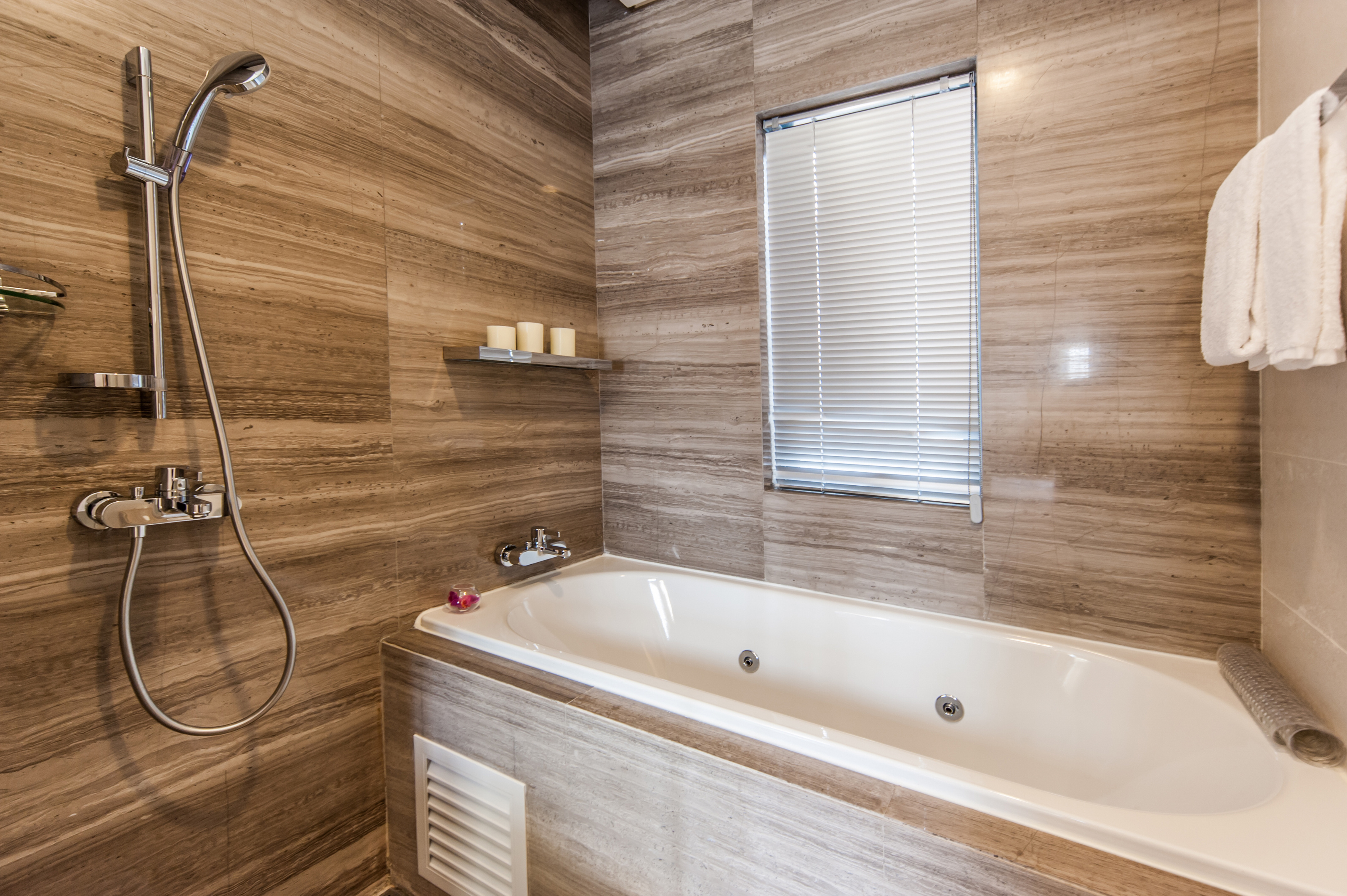 CM+ Serviced Apartment Shenzhen Hillside 34/36